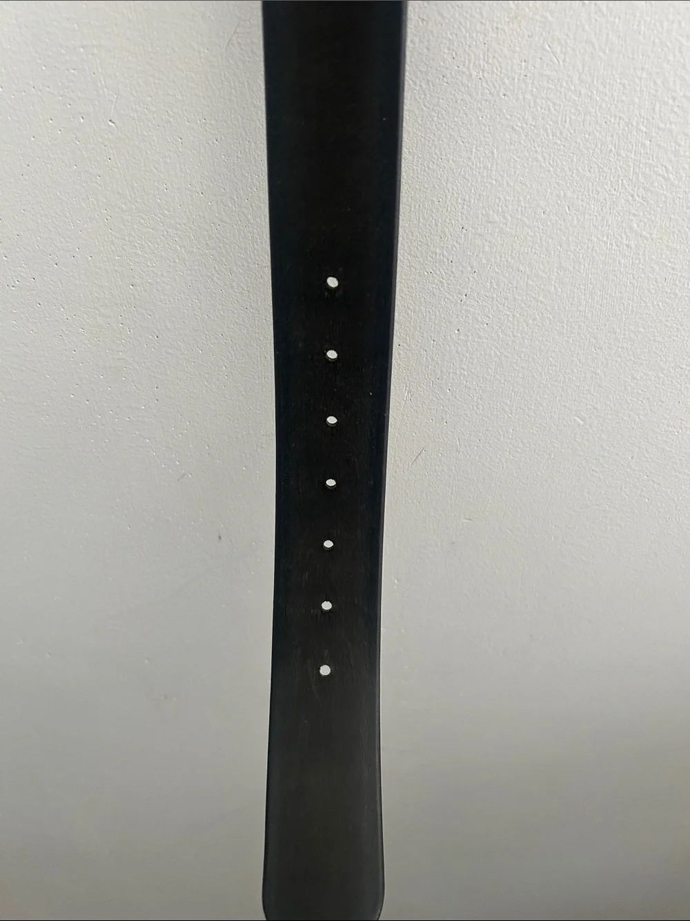 Classic Men’s Size 40 Black Leather Belt with Silver Buckle